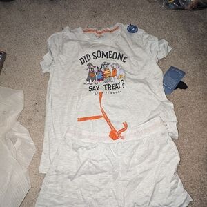 LIFE IS GOOD SLEEPWEAR SET HALLOWEEN PAJAMAS PJ SET 2 PIECE DOGS